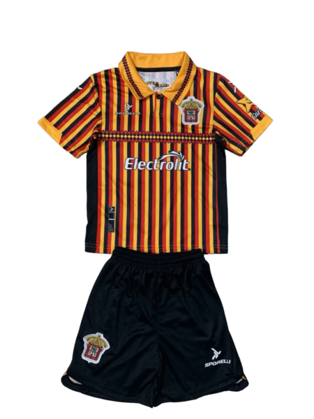 Kit Infantil Leones Negros Home 2023/24 Unissex