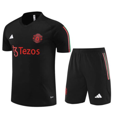 Conjunto Manchester United Treino Camisa e Short Preto 2023/24